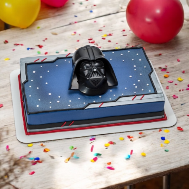 Star Wars™ Darth Vader DecoSet® Birthday Kit Cake