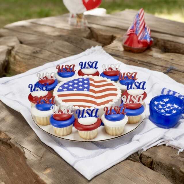 American Flag PhotoCake® Edible Image® with 12 Cupcakes