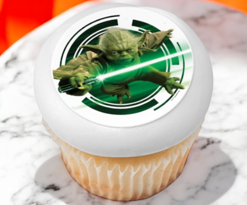 Disney - Star Wars YODA - Edible Image® Cupcakes (12 Cupcakes)