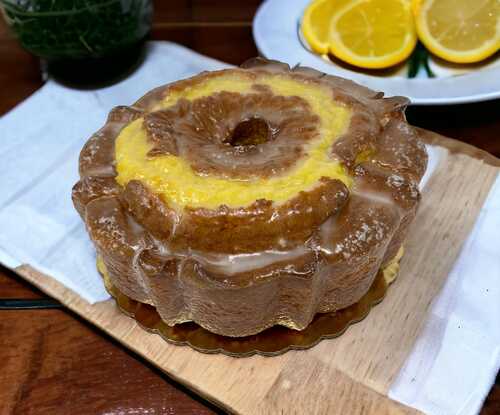 Shipper - Lemon Pound Cake