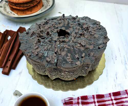 Shipper - Chocolate Pound Cake