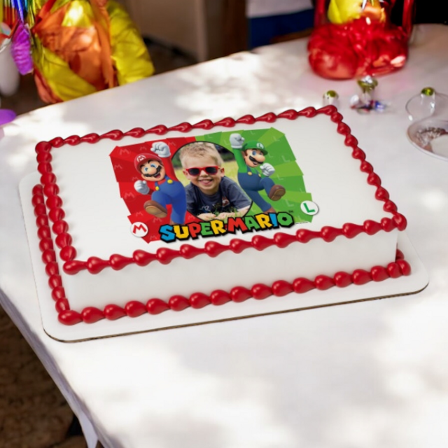 Super Mario™ Here We Go! PhotoCake® Edible Image® Frame