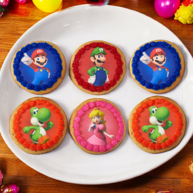 Set of 6 Super Mario™ Power Play® Edible Image Cookies