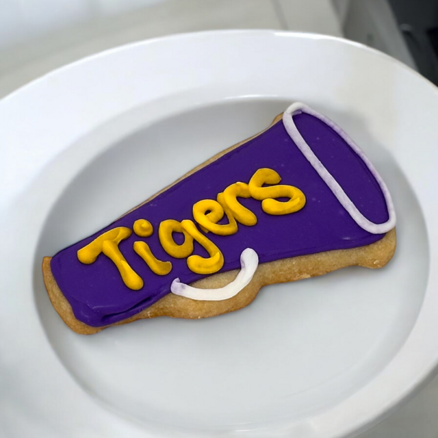 Tigers Megaphone Decorated Cookie (12)